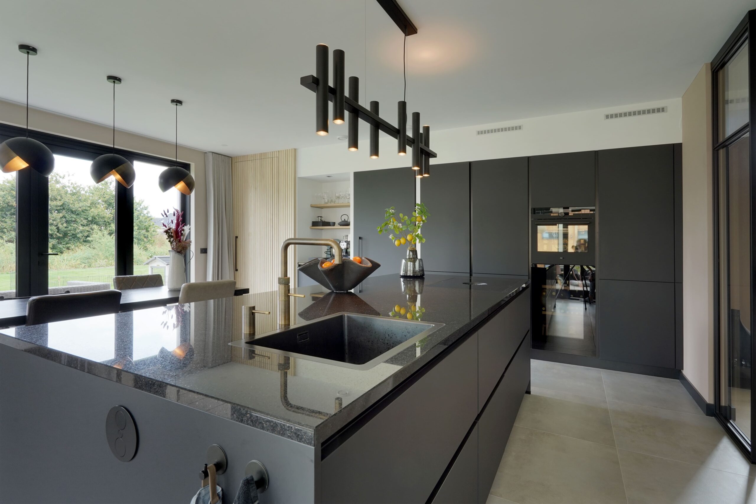 Moderne keuken en vloer