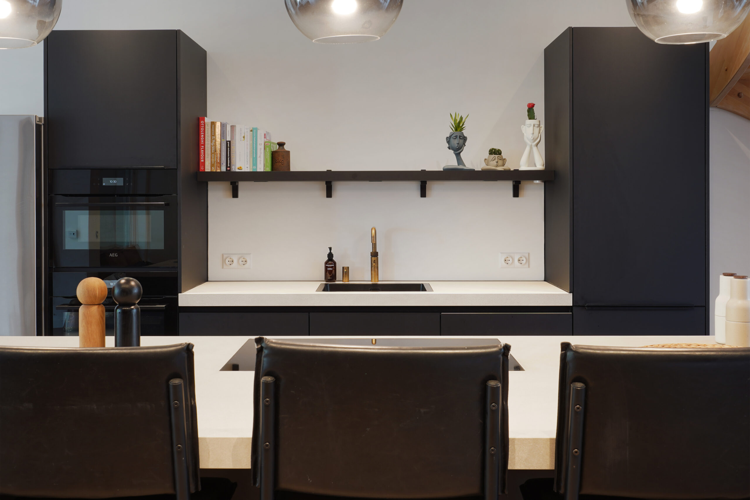 Symmetrie en stijl in de keuken